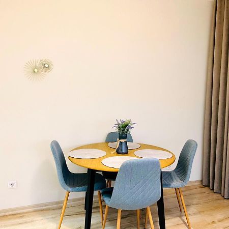 Cozy Apartment In Chisinau Exterior photo